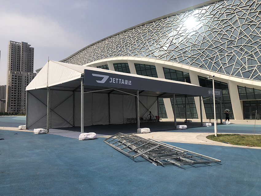 <b>新乡汽车展销会篷房出租10米跨度篷房搭建租赁服</b>