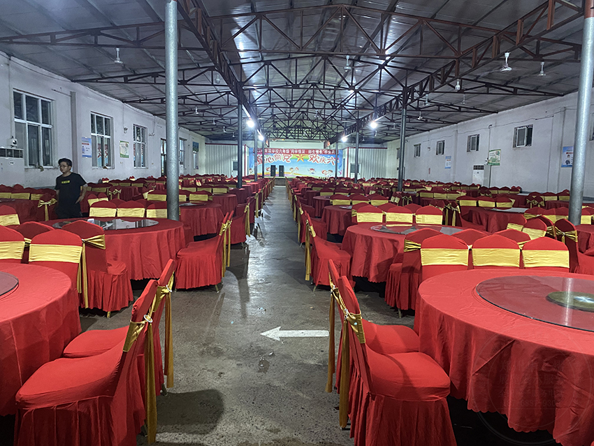 <b>10-12人转盘圆桌贵宾椅租赁郑州婚庆餐桌餐椅家具</b>