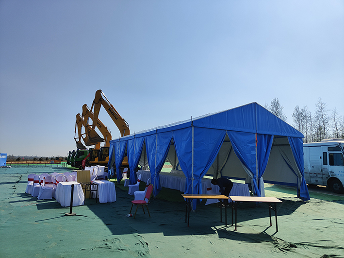 <b>开幕式活动临时休息区帐篷搭建——新款蓝色篷</b>