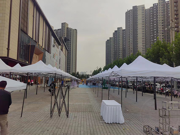 <b>招聘会活动临时帐篷桌子椅子租赁,3x3m简易帐篷</b>